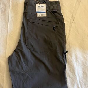 Patagonia Men's Gray Pants Men's Quandary Joggers